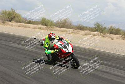 media/May-05-2025-Moto Forza (Mon) [[3c1838c5e5]]/2-B Group/Session 2 (Turn 7 Inside)/
